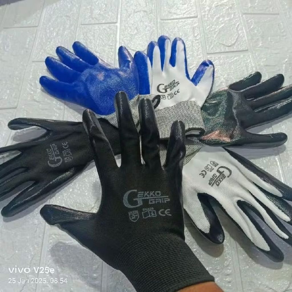 Sarung Tangan Nitrile Gekko Grip